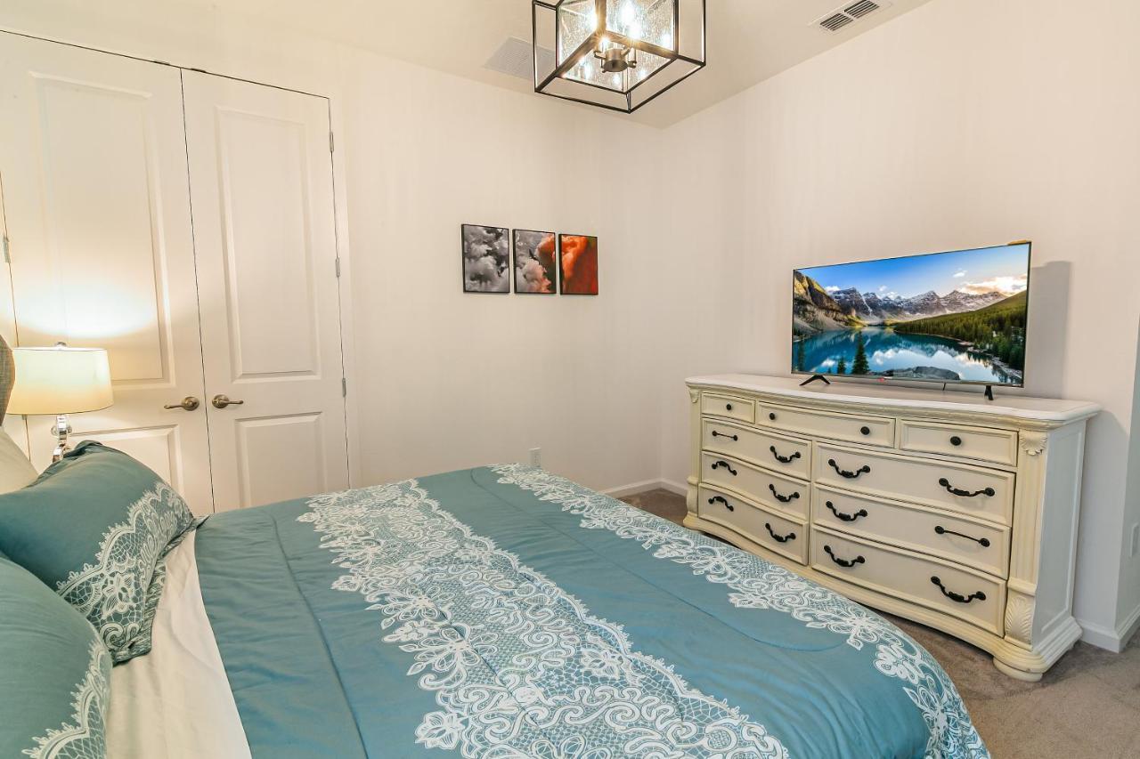 Luxury 12 Bedrooms Pool House 10 Min To Disney4630 Киссимми Экстерьер фото